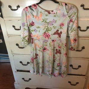 Little girls dress size L